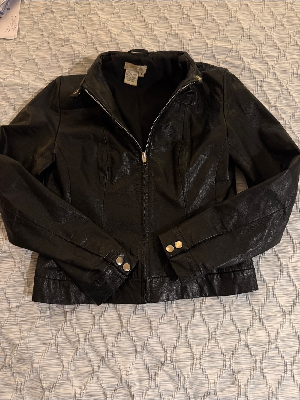 Moda International YKK fitted Leather Jacket